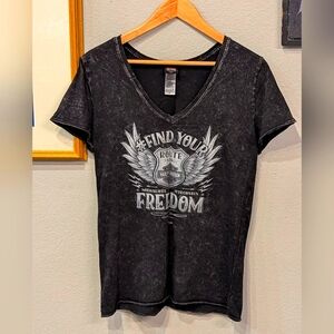 3/$15  Harley Davidson Distressed Black T-shirt medium